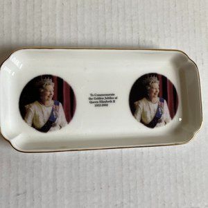 Queen Elizabeth 2 Commemorative Dish